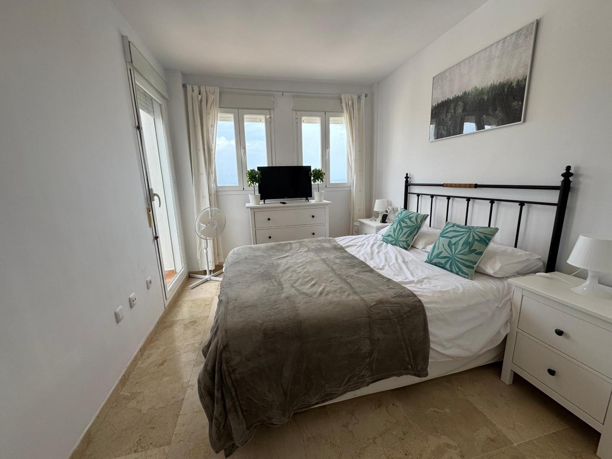 Casa Feliz - Penthouse In Manilva Lejlighed Eksteriør billede